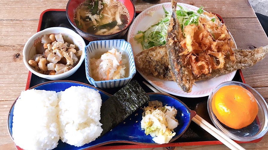 小豆島 こまめ食堂 の絶品ランチ メニューや駐車場情報もあります タビカツリブログ
